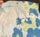 Assorted children's towels with varied prints - thumbnail 4 of 7