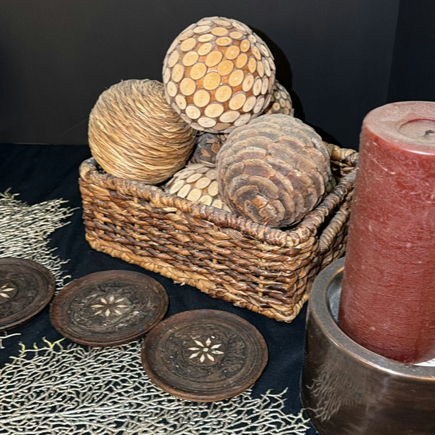 Dried botanical decor with candles, potpourri jar, and coasters - image 3 of 6
