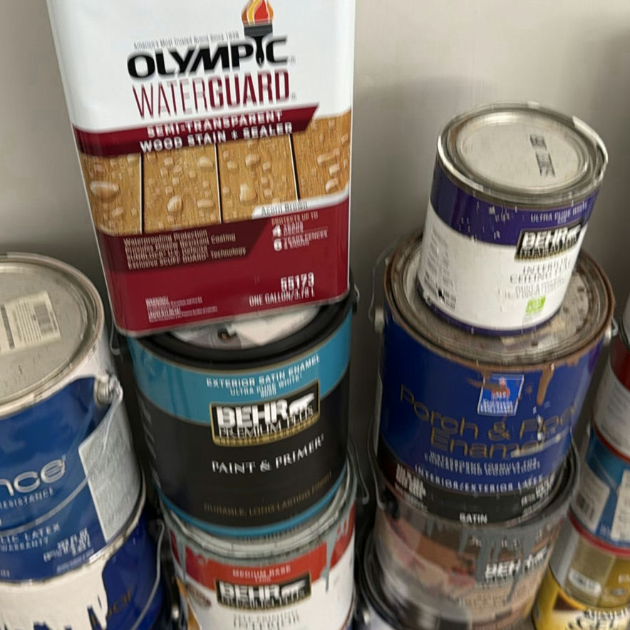 Assorted paint cans and primers - image 6 of 7
