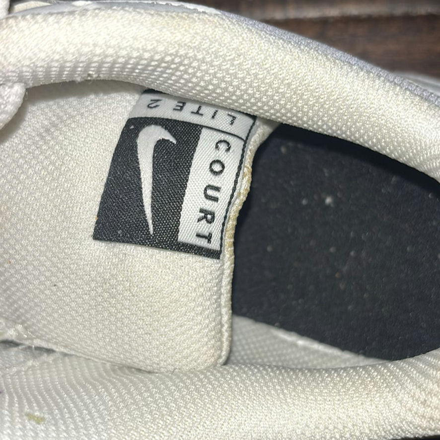 Assorted sneakers in multiple colors - image 2 of 11
