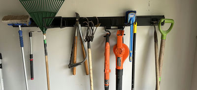 Assorted yard and garden tools - Image 1 of 6