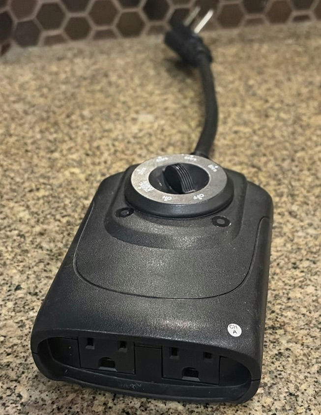 DBHAL cordless vacuum, Amazon Echo Dot, and accessories - image 2 of 6