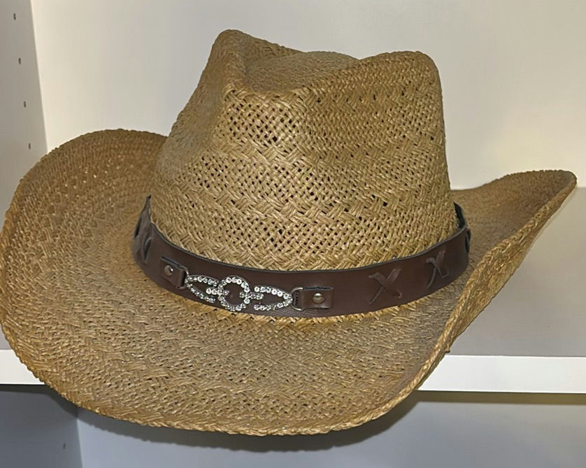 Assorted straw hats and woven sun hats - image 1 of 12