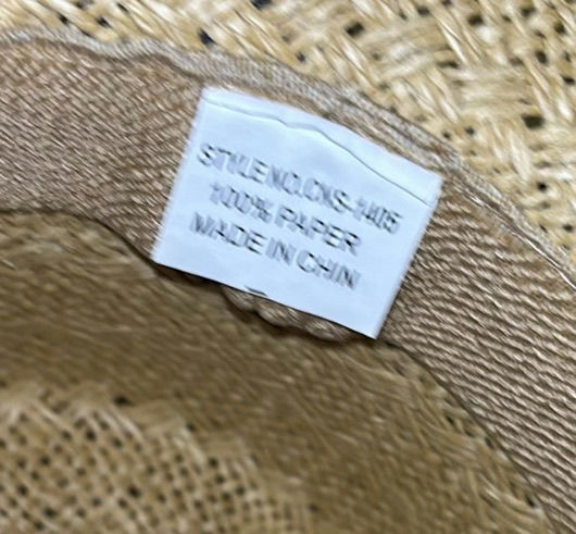Assorted straw hats and woven sun hats - image 3 of 12