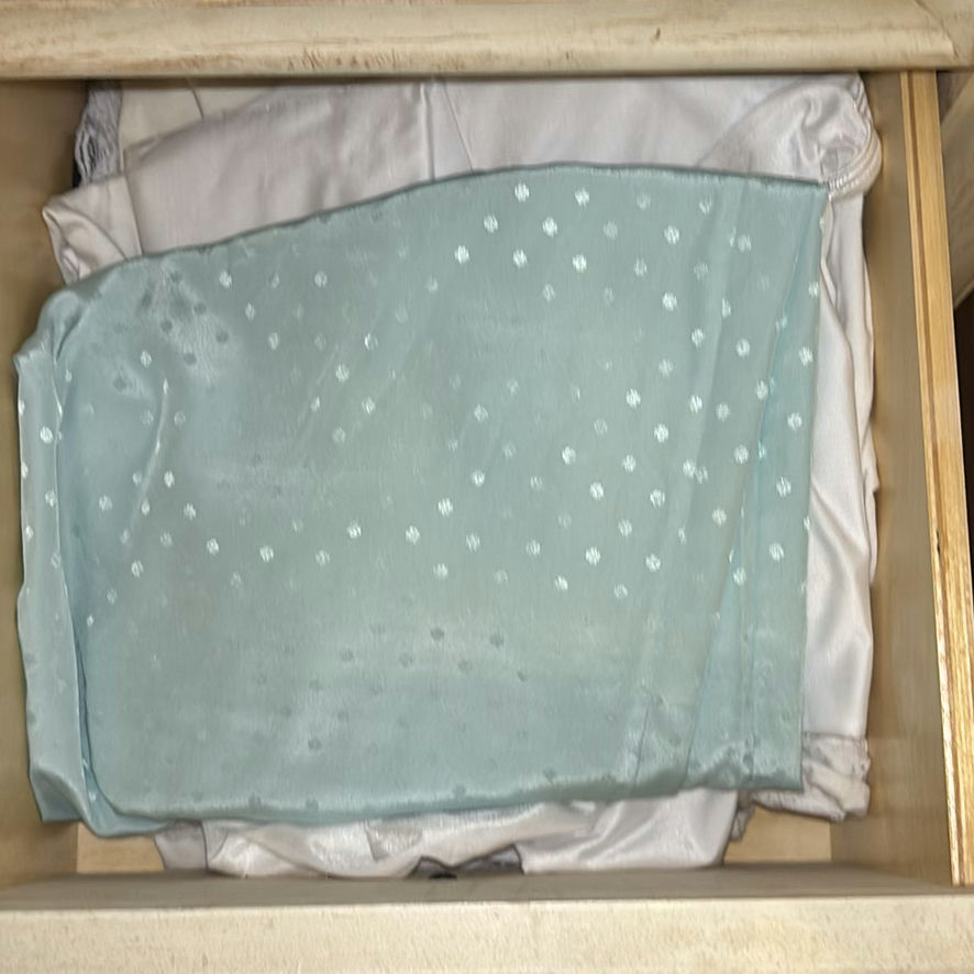 Assorted women's sleepwear and pastel fabrics - image 3 of 8