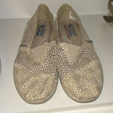 Assorted footwear collection: sandals, loafers, and slip-ons - thumbnail 4 of 13