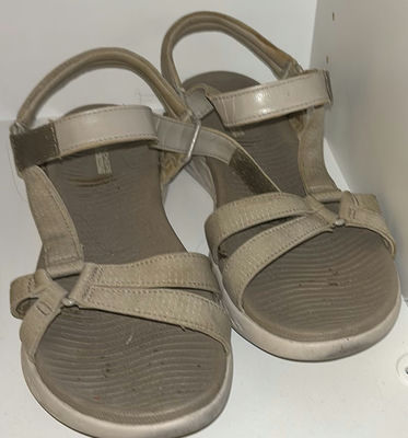 Assorted footwear collection: sandals, loafers, and slip-ons - Image 1 of 13