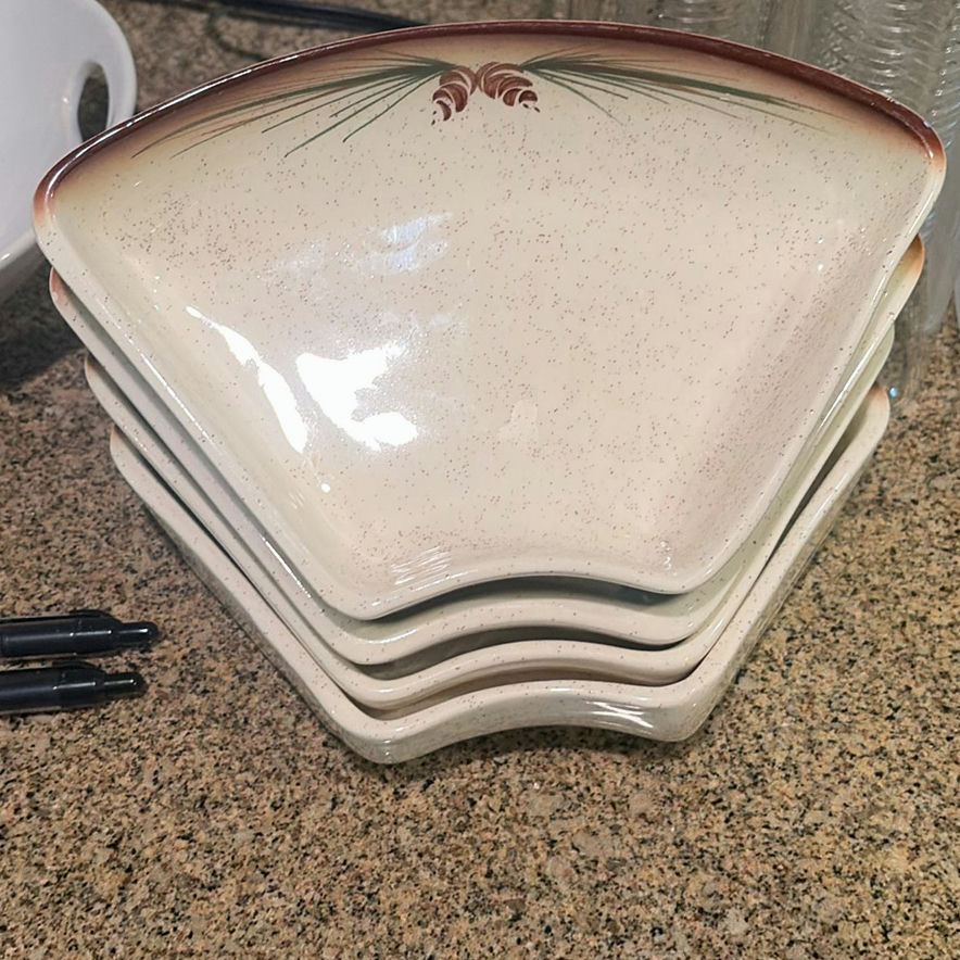 Assorted Kitchenware and Small Appliance Collection - image 5 of 11