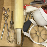 Assorted kitchen utensils and tools - thumbnail 9 of 9