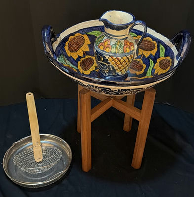 Sunflower-patterned ceramic bowl with matching pitcher on wooden stand - Image 1 of 6