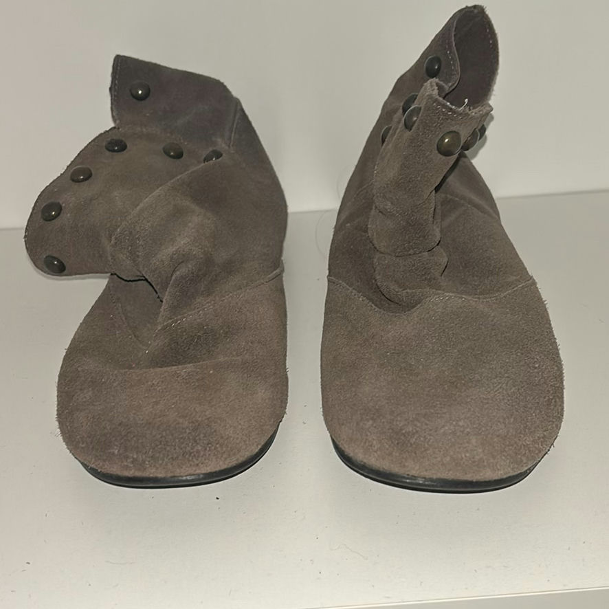 Assorted women's boots (black and brown) - image 9 of 10