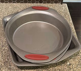 Rachael Ray bakeware set with round pans, muffin tray, and sheet pan with rack - thumbnail 3 of 5
