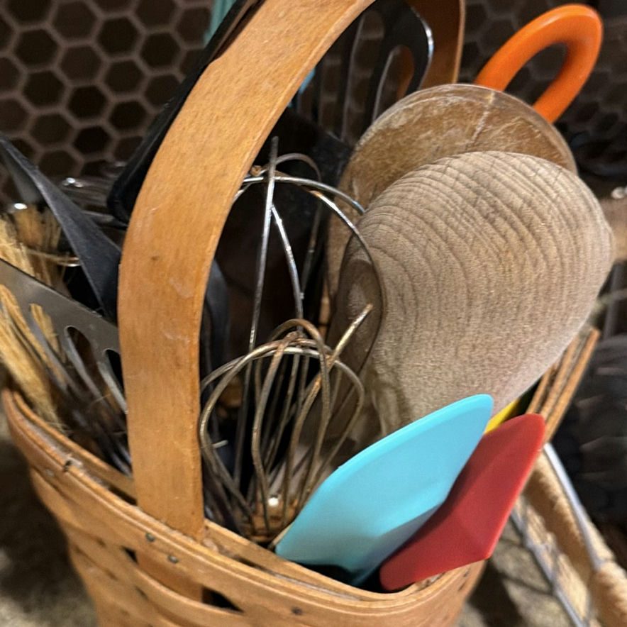 Kitchen Utensil Basket, Trivets, and Decorative Spheres - image 7 of 7