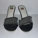 Assorted women's footwear: sandals, mules, and slides - thumbnail 8 of 16