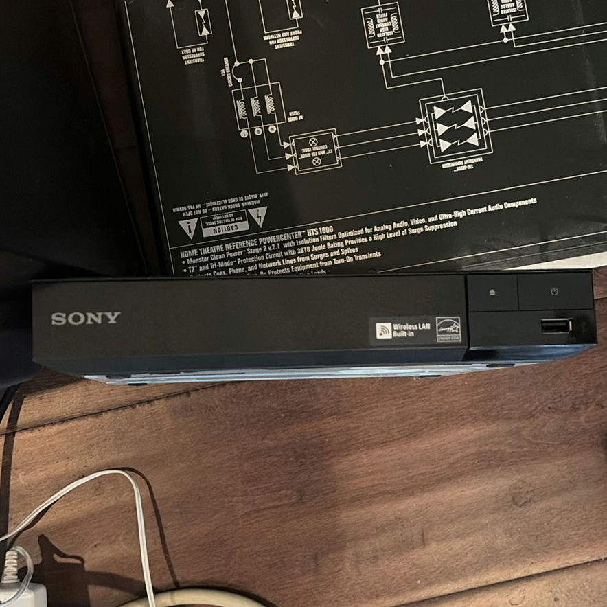 Yamaha YST-SW216 Subwoofer, Sony BDP-S3700 Blu-ray Player, and Monster Power HTS1600 - image 5 of 11