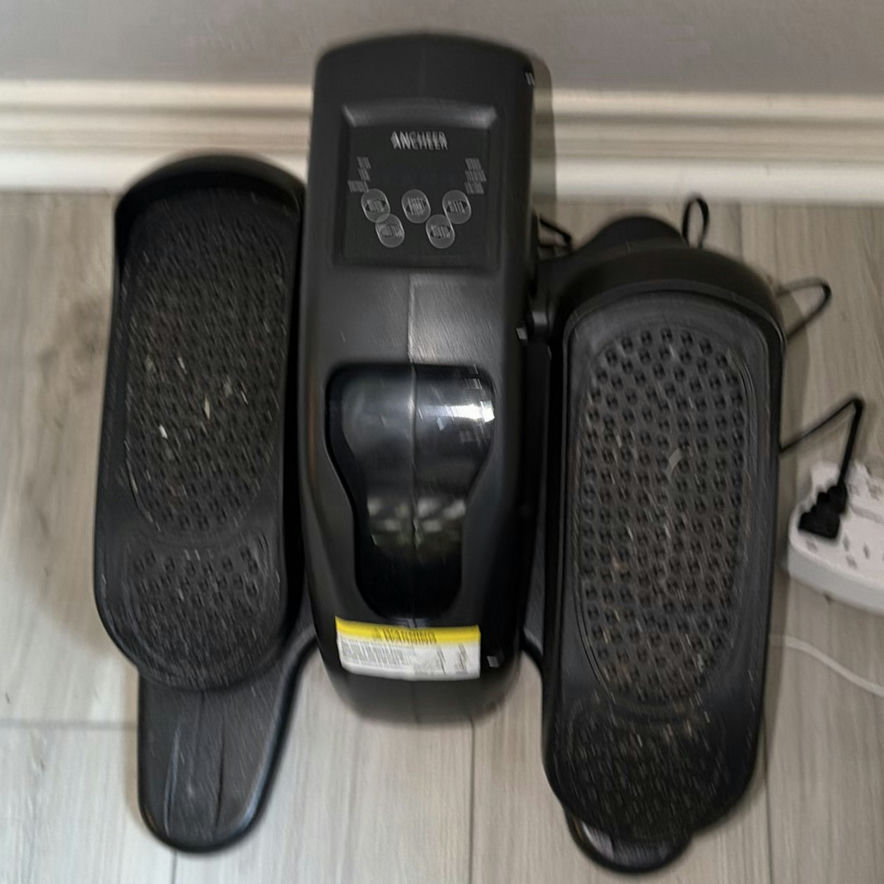 Ancheer electric foot massager with control unit and foot pads - image 1 of 5