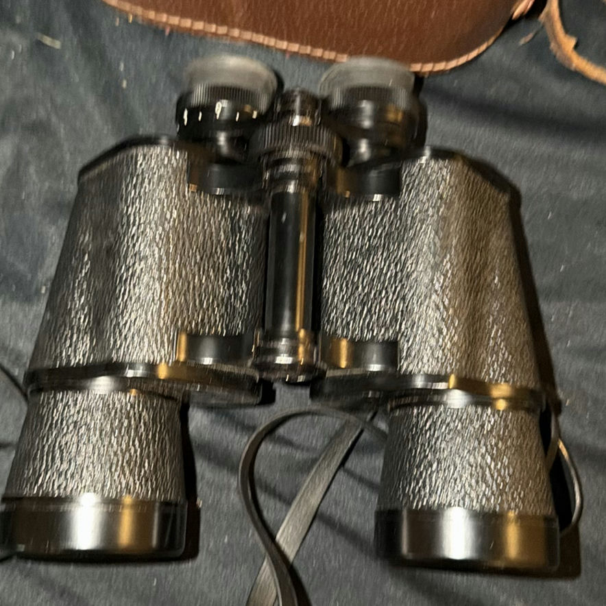 Vintage binoculars with leather cases - image 7 of 10