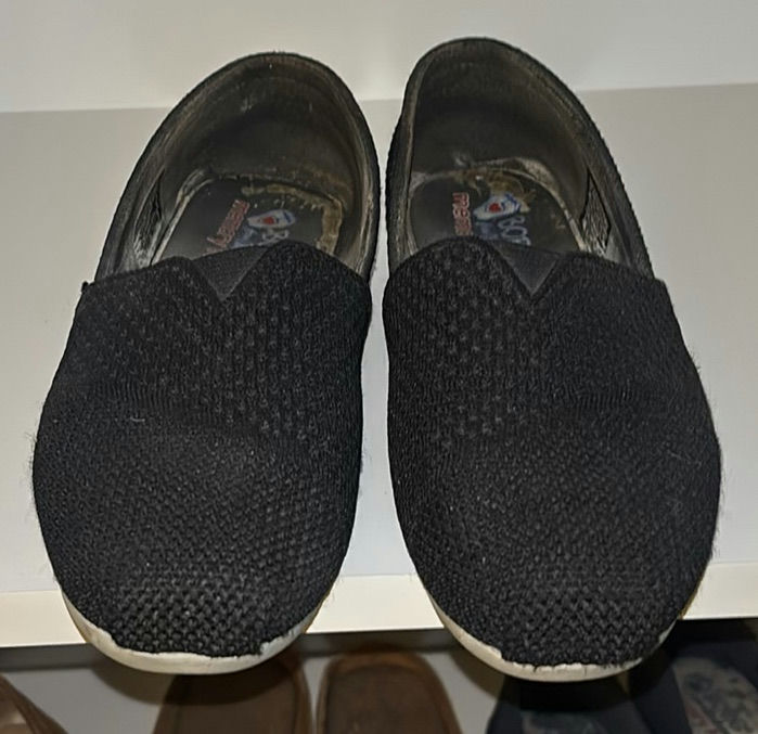 Assorted BOBS Skechers and TOMS casual shoes - image 1 of 11