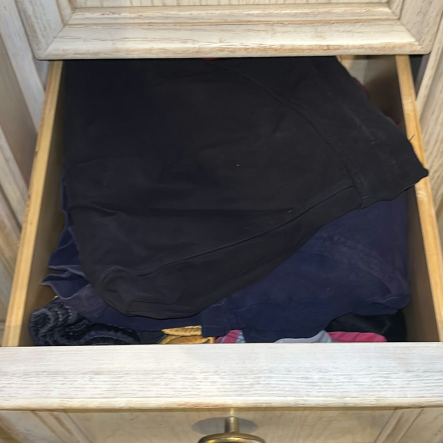 Assorted athletic and casual shorts - image 1 of 5