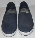 Assorted footwear collection: sandals, loafers, and slip-ons - thumbnail 7 of 13