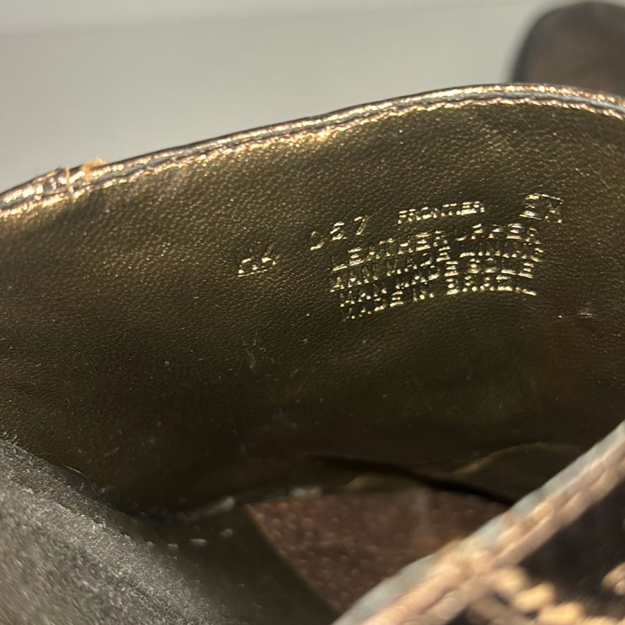Assorted women's footwear: sandals, mules, and slides - image 3 of 16