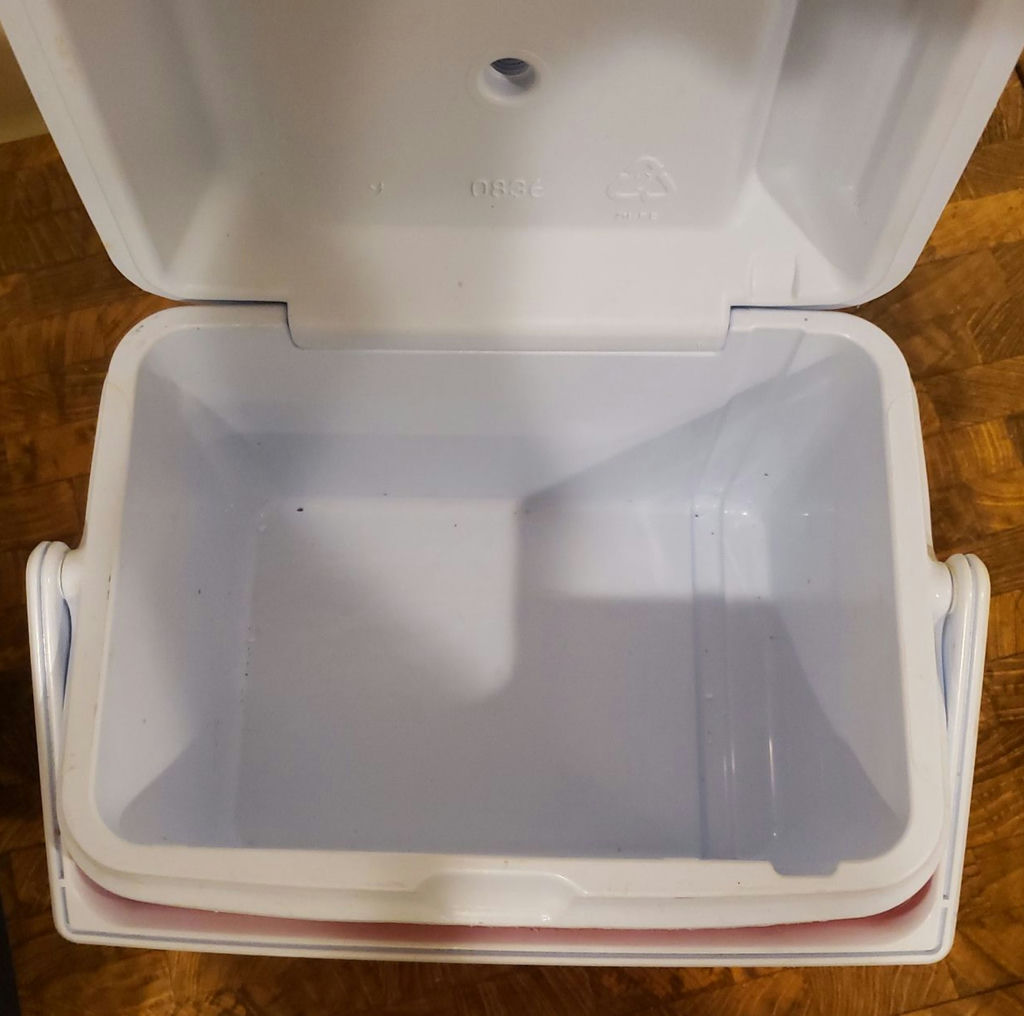 Assorted Portable Coolers and Ice Packs - image 3 of 4