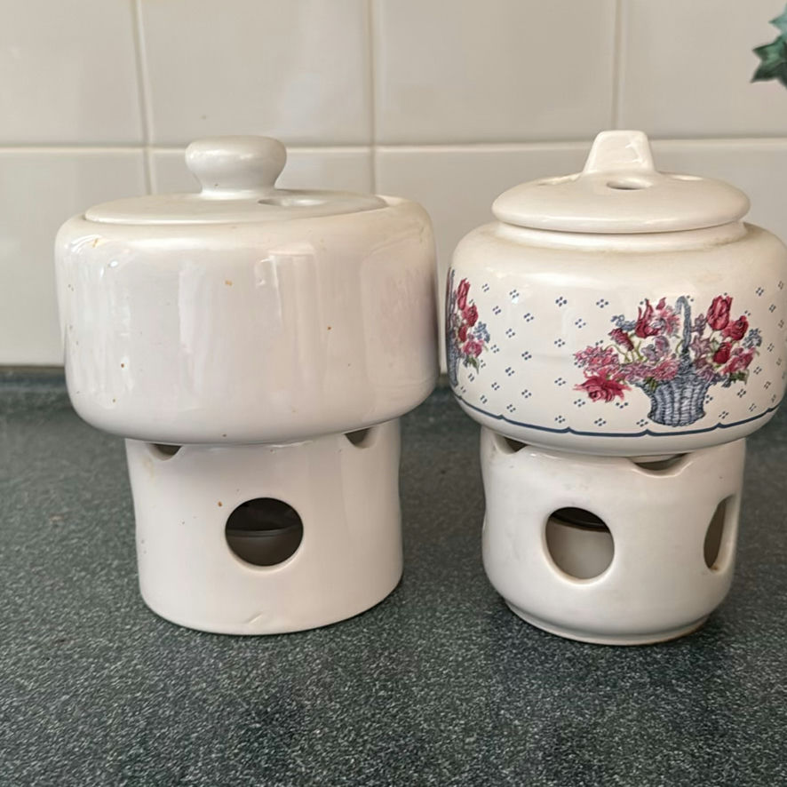 Assorted Ceramic Kitchenware and Tabletop Pieces - image 6 of 6
