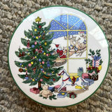 Assorted Christmas Holiday Decor Items - thumbnail 9 of 13