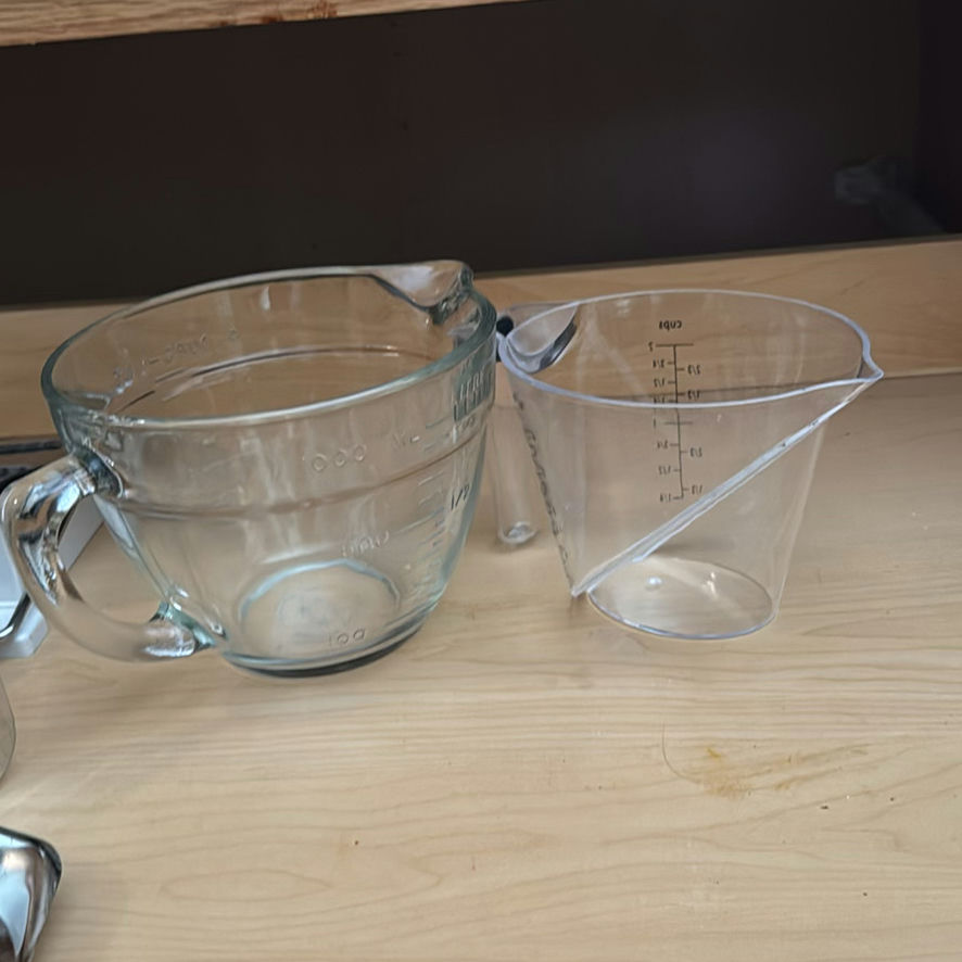 Assorted Kitchen Utensils and Measuring Tools - image 3 of 5