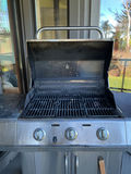 Char-Broil RED gas grill with smoker box, grill rack and smoking chips - thumbnail 4 of 10