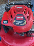 Toro Recycler 22-inch gas lawn mower with Briggs & Stratton engine - thumbnail 2 of 7