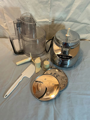 Cuisinart 9-Cup Food Processor with Accessories - Image 1 of 3