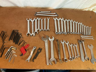 Craftsman wrenches and assorted hand tools - Image 1 of 7
