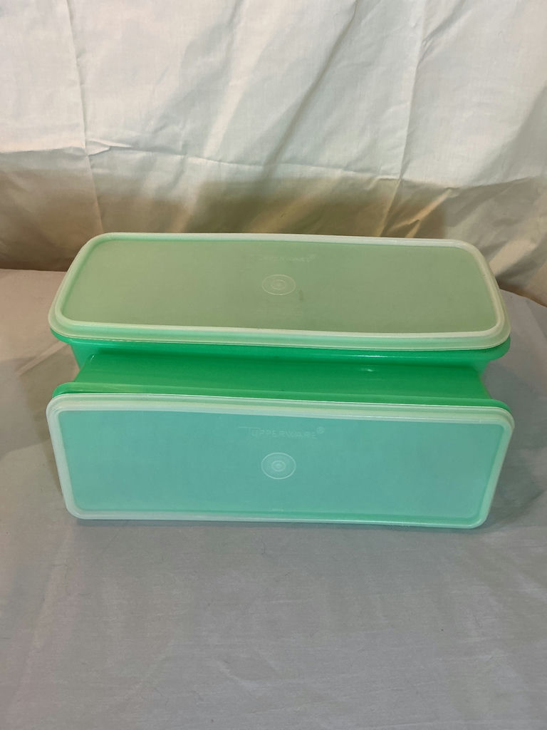  Plastic Storage Containers and Lids some Tupperware  - image 2 of 4