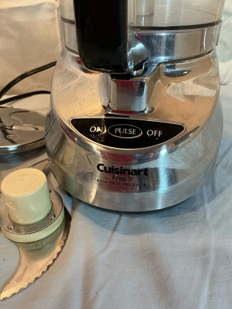 Cuisinart 9-Cup Food Processor with Accessories - image 2 of 3