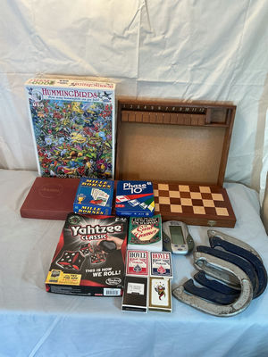 Vintage board games, puzzles, and checkers set - Image 1 of 5