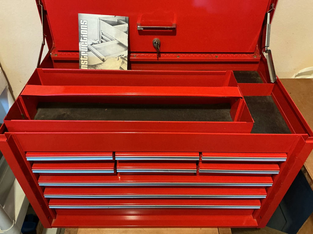 Snap-on Tool Chest with Hand Tools