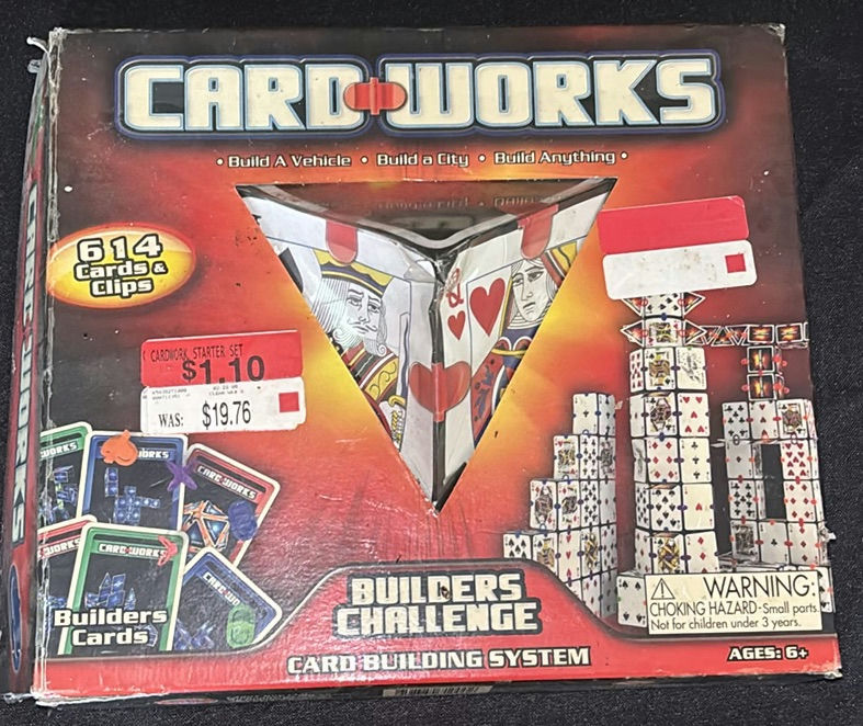 Boxed board games and card game sets - image 6 of 7