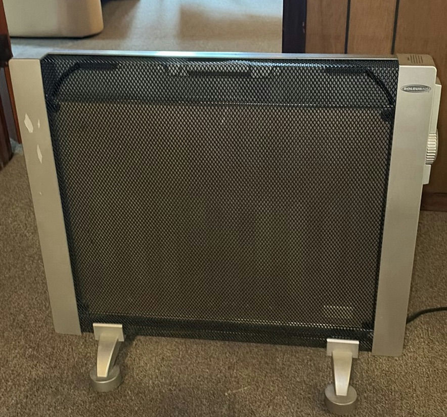 SoleusAir HGW-308 Electric Space Heater - image 1 of 4