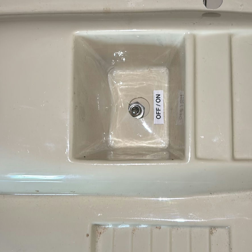 Phantom speedboat toy model - image 6 of 7