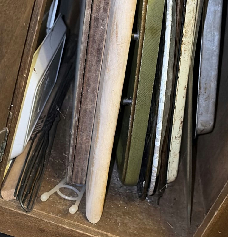Assorted cutting boards and pans - image 4 of 4