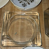 Hotel-branded ceramic tableware and ashtrays - thumbnail 10 of 12