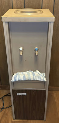 Sunroc water cooler with dual taps and bottled water - Image 1 of 5