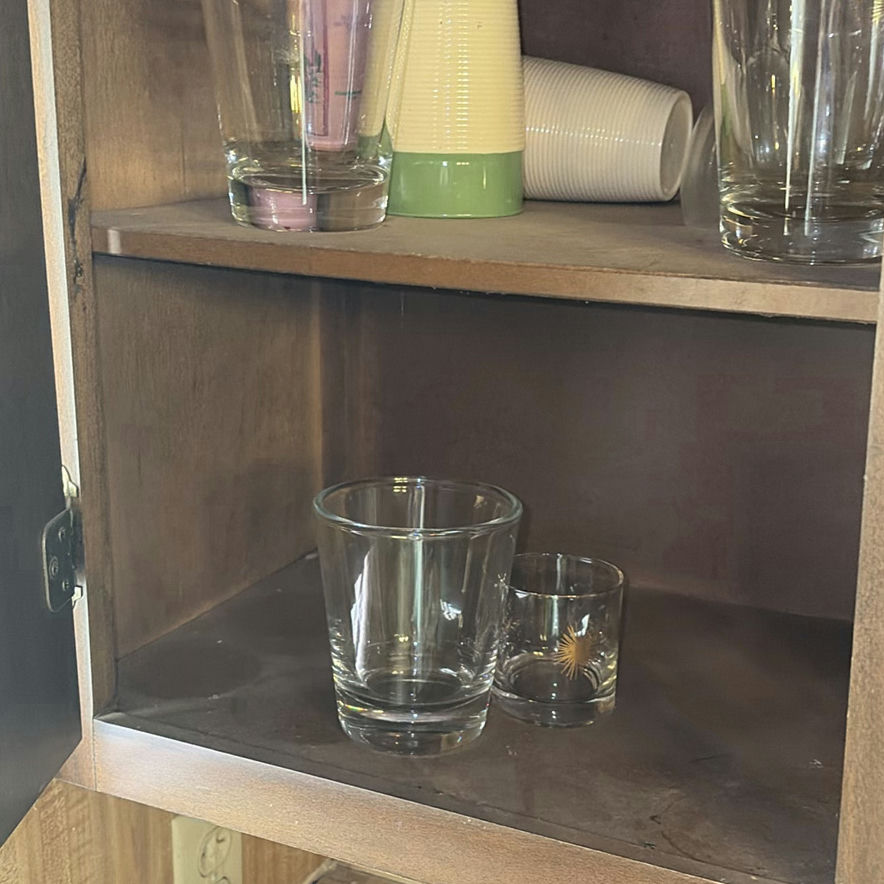 Assorted drinkware - image 10 of 10