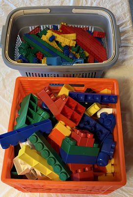 Assorted colorful interlocking building bricks - Image 1 of 5