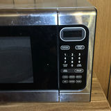 Sharp Carousel microwave oven - thumbnail 2 of 4