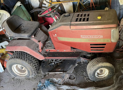 Yard King Riding Lawn Mower - Image 1 of 5