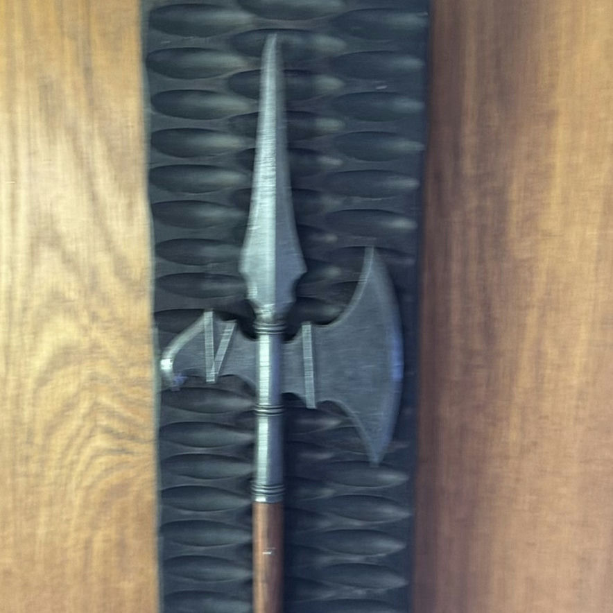 Decorative halberd-style spear - image 5 of 8