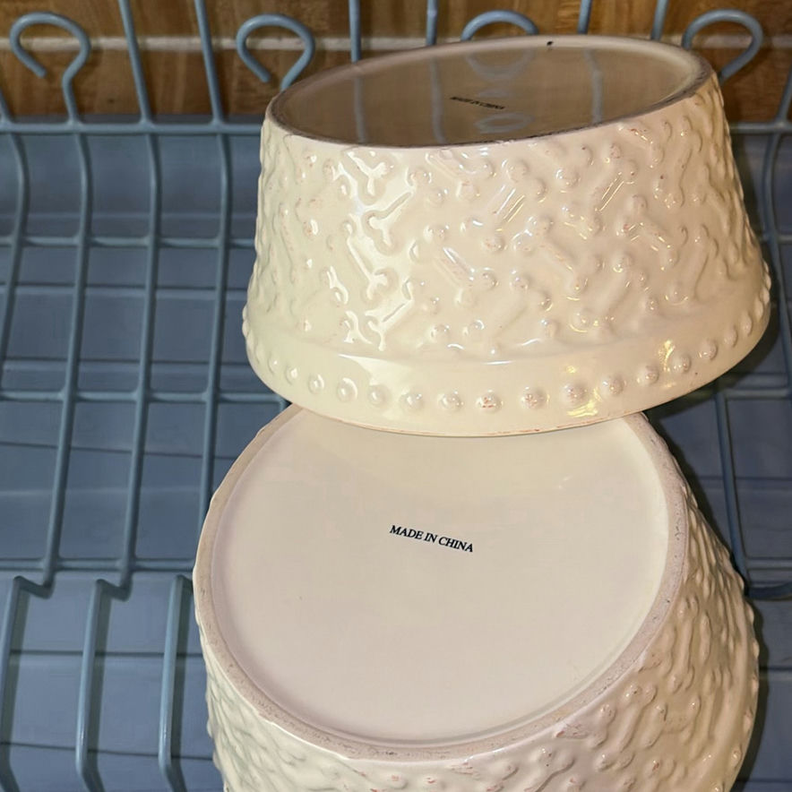 Assorted kitchenware and small appliances - image 6 of 10