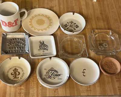 Hotel-branded ceramic tableware and ashtrays - Image 1 of 12
